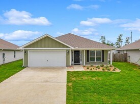 240 Red Bay Rd in Panama City, FL - Building Photo