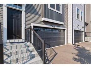 3613 76th Ln E in Inver Grove Heights, MN - Building Photo - Building Photo