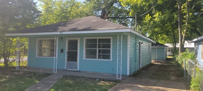 702 W 72nd St in Shreveport, LA - Building Photo - Building Photo