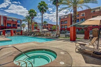 43 E Agate Ave in Las Vegas, NV - Building Photo - Building Photo