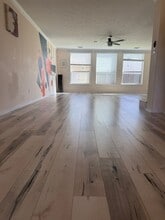 2430 Glenholly Park Dr in Sugar Land, TX - Building Photo - Building Photo