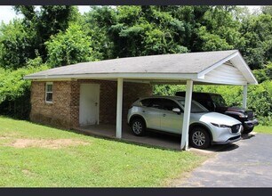 214 Haynes Dr in Murfreesboro, TN - Building Photo - Building Photo