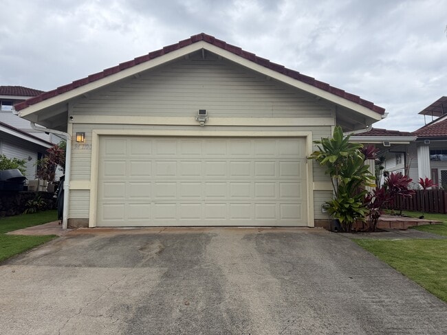 property at 94-1100-1100 Nawele St