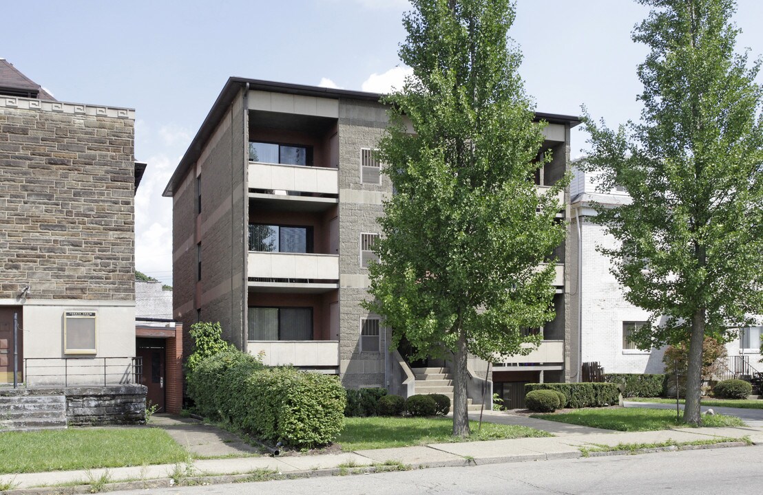 724 N Negley Ave in Pittsburgh, PA - Building Photo