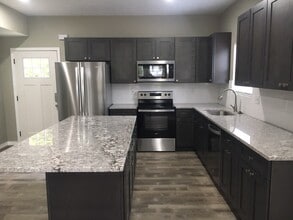 415 S Fort Ave in Springfield, MO - Building Photo - Building Photo