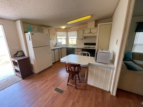 6251 Falcon Dr in Englewood, FL - Building Photo - Building Photo