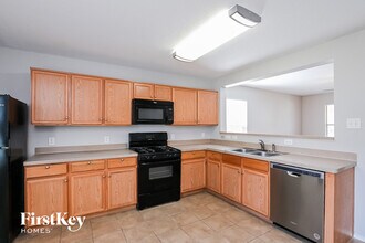 8143 Chancewood Ln in Humble, TX - Building Photo - Building Photo