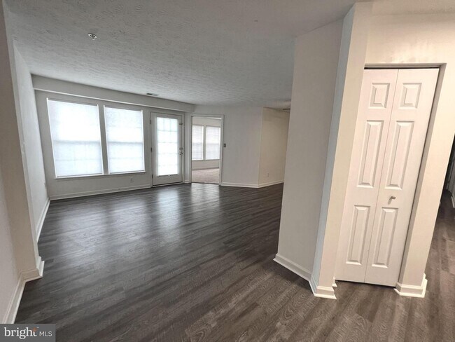 2402 Autumn Harvest Ct in Odenton, MD - Building Photo - Building Photo