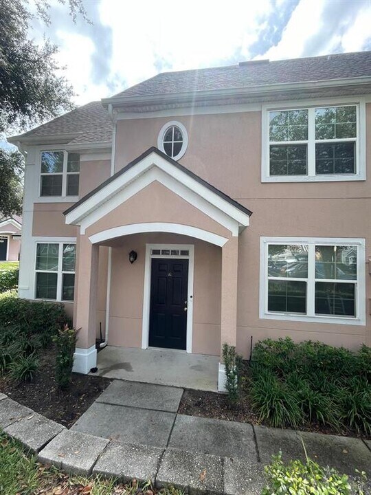 3391 Parkchester Square Blvd in Orlando, FL - Building Photo