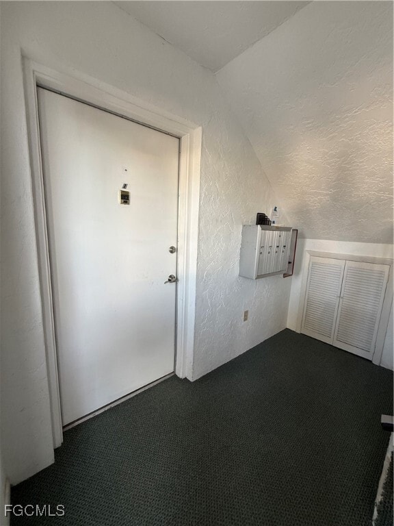 7035 Cedarhurst Dr in Ft. Myers, FL - Building Photo - Building Photo