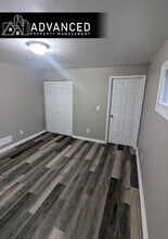 661 S 60th St in Milwaukee, WI - Building Photo - Building Photo