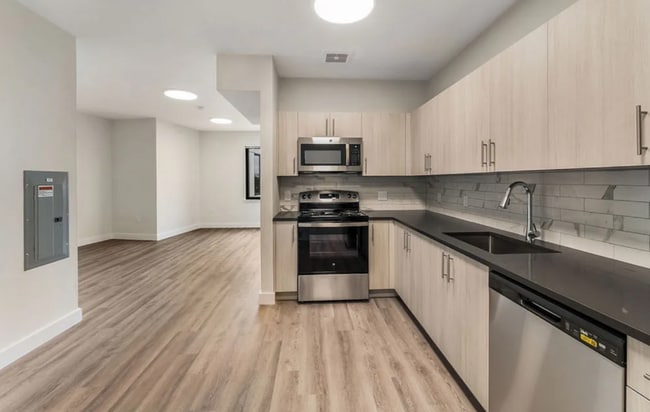 property at 72 S Essex Ave