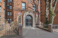 1347 51st St in Brooklyn, NY - Foto de edificio - Building Photo