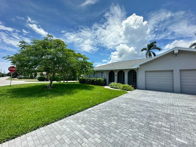 property at 6401 NE 7th Ave