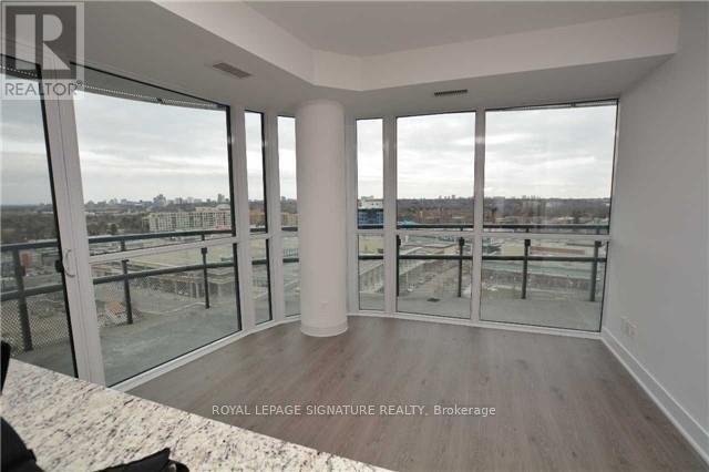 99 The Donway W in Toronto, ON - Building Photo - Building Photo