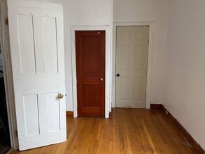 97 Washington St-Unit -1 in Auburn, NY - Building Photo - Building Photo