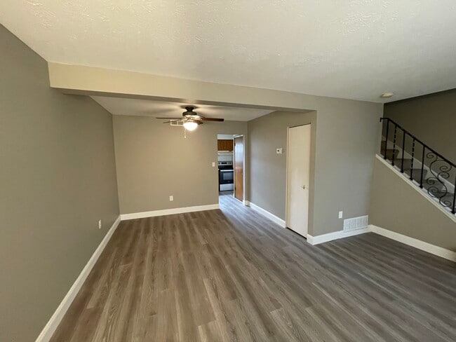 31501 N Marginal Dr in Willowick, OH - Building Photo - Building Photo