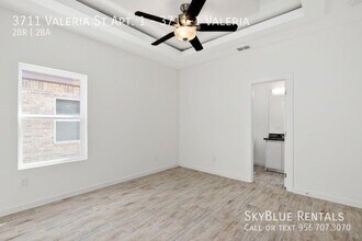 3711 Valeria St in Edinburg, TX - Building Photo - Building Photo