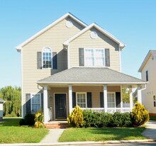 126 Wyndsong Pl in Lynchburg, VA - Building Photo