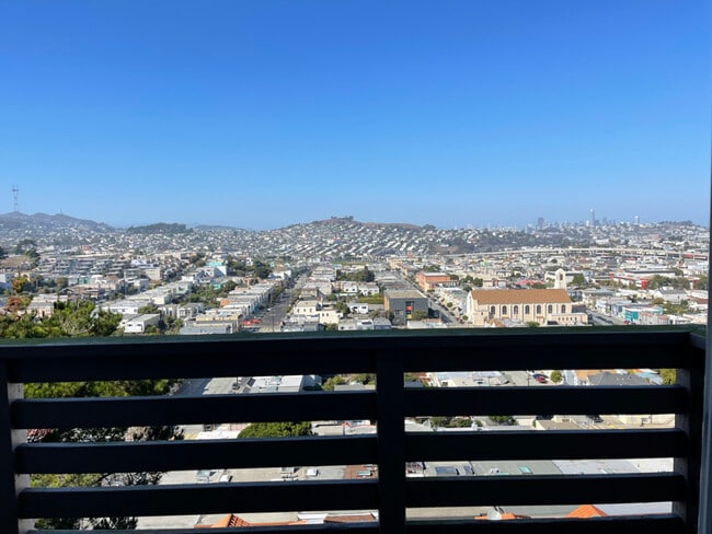 442 Dwight St in San Francisco, CA - Building Photo - Building Photo