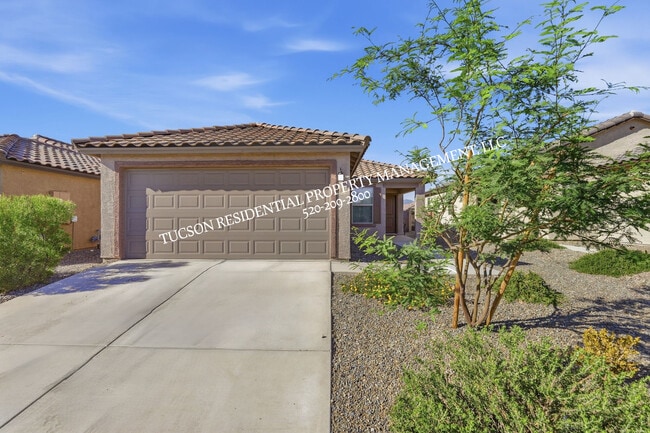 8839 E Raven Hill Wy