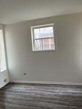 7115 S Emerald Ave in Chicago, IL - Building Photo - Building Photo