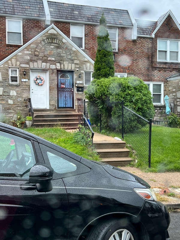 142 W Walnut Park Dr in Philadelphia, PA - Building Photo - Building Photo