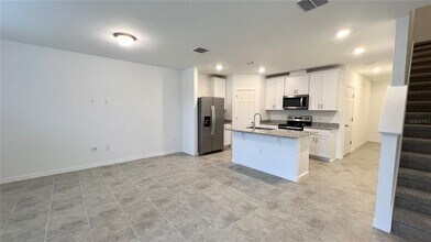 2065 Crape Jasmine Ln in Orlando, FL - Building Photo - Building Photo