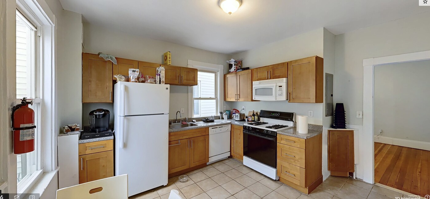 378 Washington St, Unit 3 in Somerville, MA - Building Photo