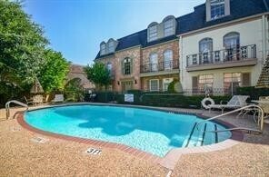 535 N Post Oak Ln in Houston, TX - Building Photo - Building Photo