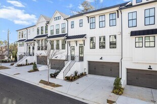 5862 Westin Rd in Sandy Springs, GA - Building Photo