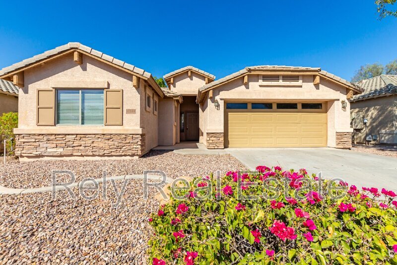 10344 W Trumbull Rd in Tolleson, AZ - Building Photo