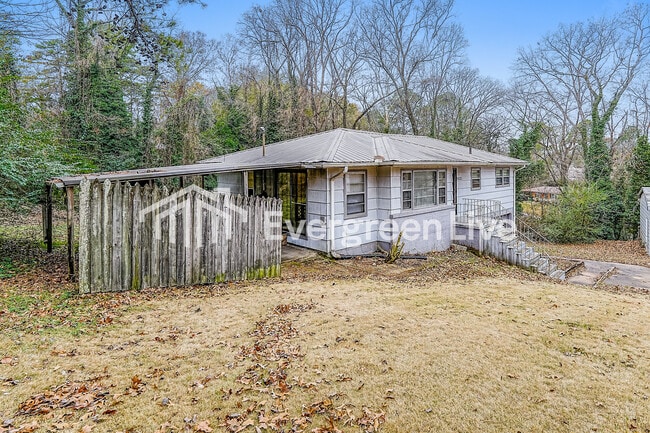 2633 1st St NE in Center Point, AL - Building Photo - Building Photo