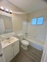 7421 Venetian St in Miramar, FL - Building Photo - Building Photo
