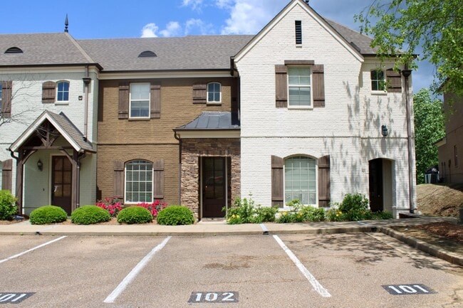 property at 2495 Old Taylor Rd