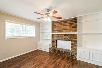 1072 Laurel Ln NW in Conyers, GA - Building Photo - Building Photo