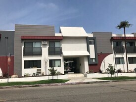 3510 Clarington Ave in Los Angeles, CA - Building Photo