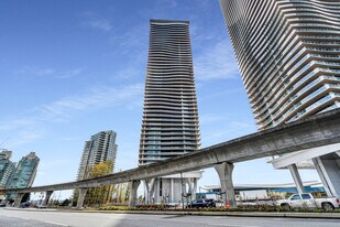 4720 Lougheed Hwy. in Burnaby, BC - Building Photo