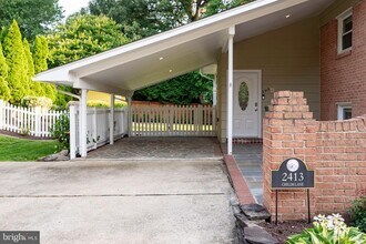 2413 Childs Ln in Alexandria, VA - Building Photo - Building Photo