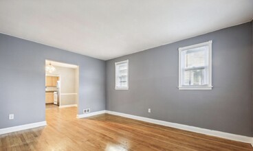 4504 Garrison Blvd, Unit 1 in Baltimore, MD - Building Photo - Building Photo