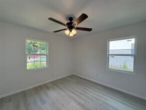 522 Donald Dr in Garland, TX - Building Photo - Building Photo