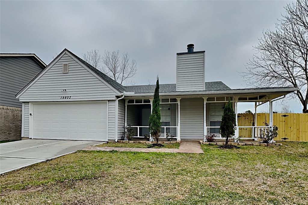 19802 Misty Pines Dr in Humble, TX - Building Photo