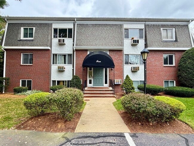 property at 80 Walnut St