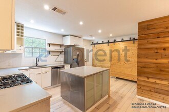 2311 S 4th St in Austin, TX - Building Photo - Building Photo