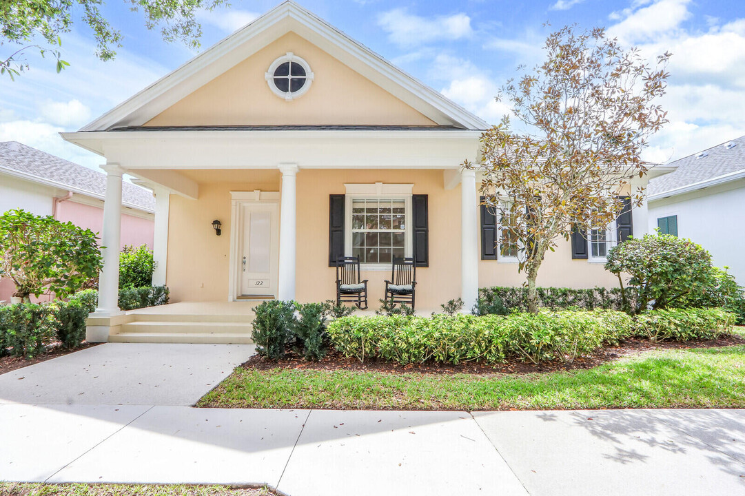 122 Marlberry Cir in Jupiter, FL - Building Photo