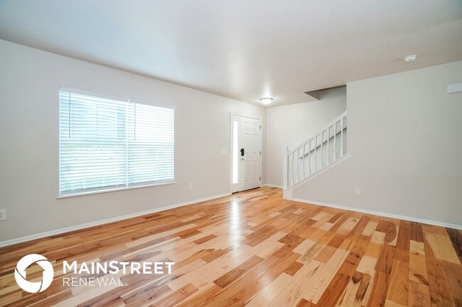 180 Cherry Tree Ln in Commercial Point, OH - Building Photo - Building Photo