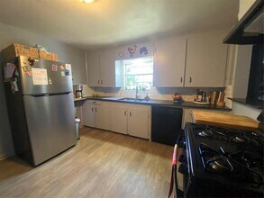 2309 E 11th St in Austin, TX - Building Photo - Building Photo