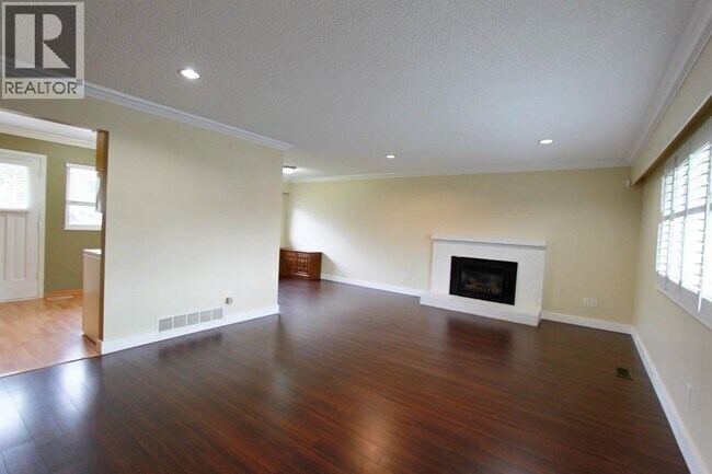 3XXX Williams Rd in Richmond, BC - Building Photo - Building Photo