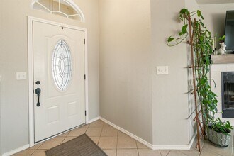 208 Ramon Cardenas Dr in Del Rio, TX - Building Photo - Building Photo
