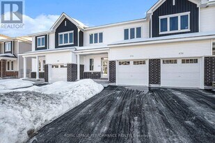 416 Epoch St in Ottawa, ON - Building Photo